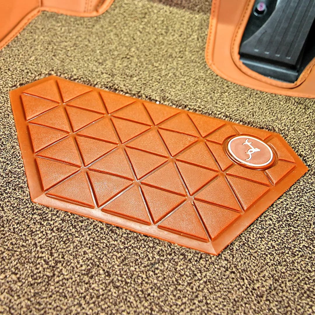 Top Gear Pristine Series Multi-axis Luxury Car Mat 5